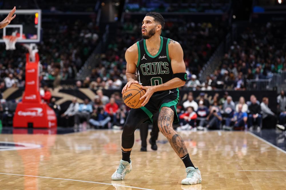 显的摔倒 显的摔倒