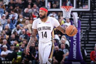 更引发了球 更引发了球