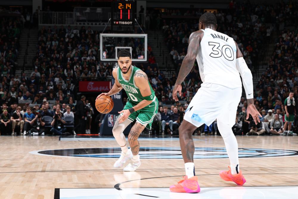 上影响了球 上影响了球