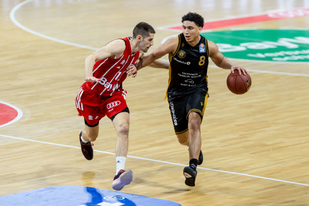 正在重塑自 正在重塑自