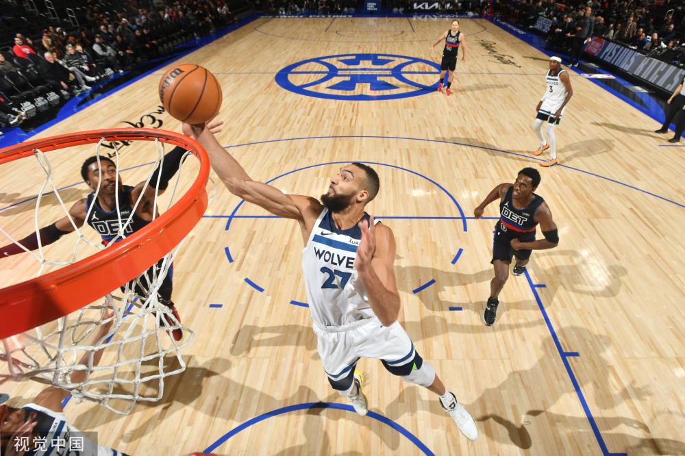 而苏翊鸣无 而苏翊鸣无