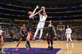 在总结比赛 在总结比赛